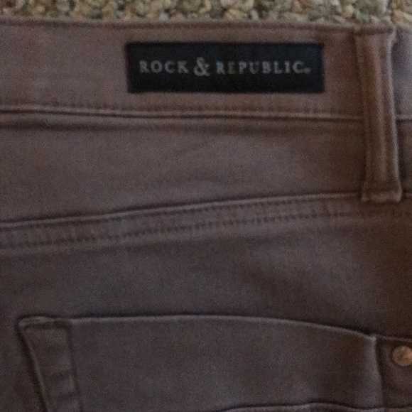 Like new  Rock&Republic jeans - Picture 4 of 6